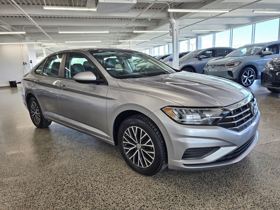 Volkswagen Jetta Highline * TOIT * CUIR * BLINDSPOT * PUSH BUTTON 2020-2