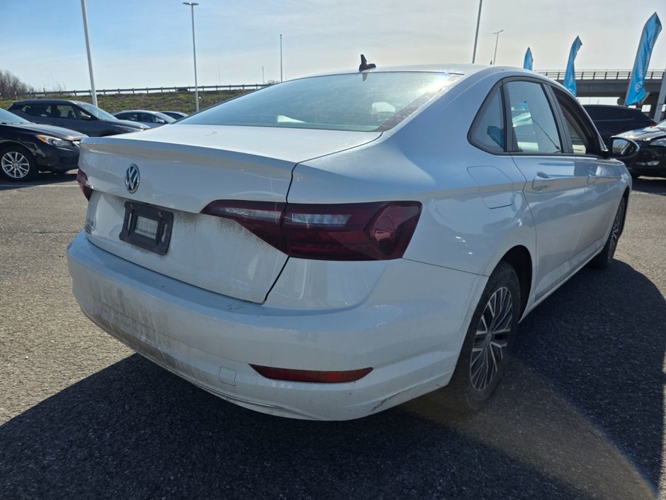 Volkswagen Jetta Highline 2021-4
