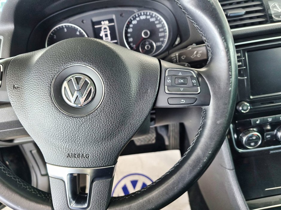 2014 Volkswagen Passat Comfortline* Toit * Cuir * Push button * Camera *-10