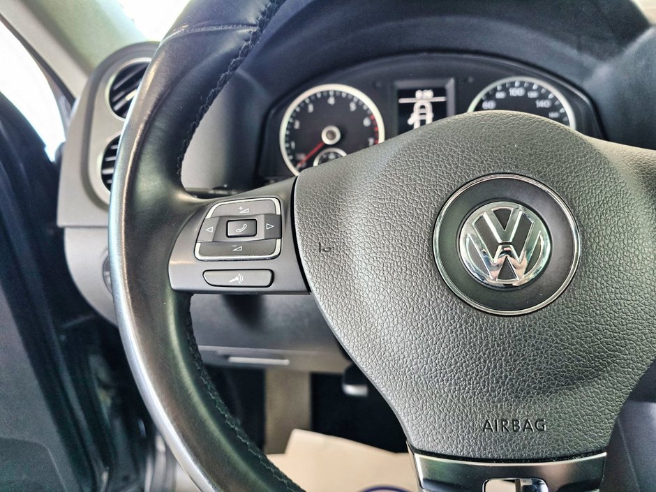Volkswagen Tiguan SPECIAL EDITION * AWD * CAMERA * PUSH BUTTON 2015-9