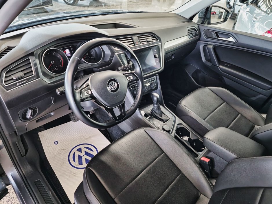 Volkswagen Tiguan Comfortline * AWD * TOIT * 2019-8