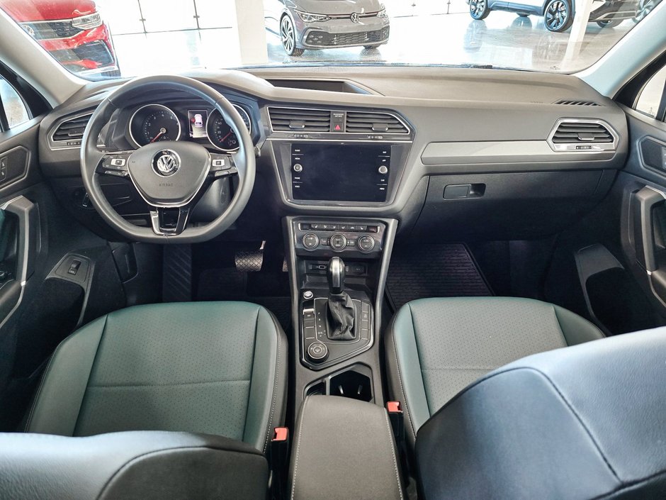 2020 Volkswagen Tiguan IQ Drive * Awd * Toit panoramique * Blindspot-9