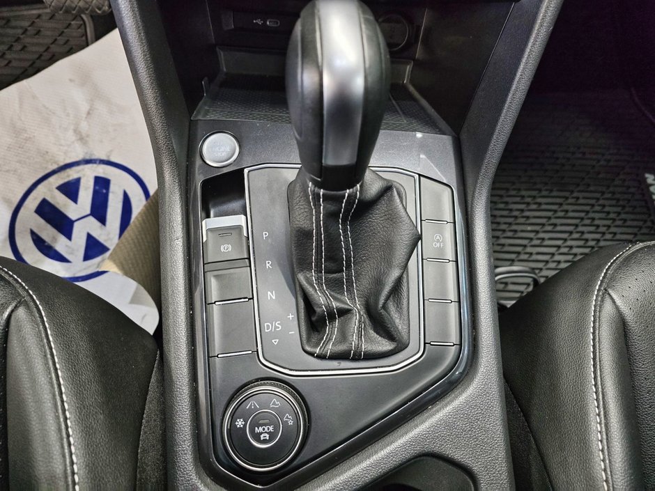 2021 Volkswagen Tiguan Comfortline * TOIT * AWD* CUIR * BLINDSPOT-12
