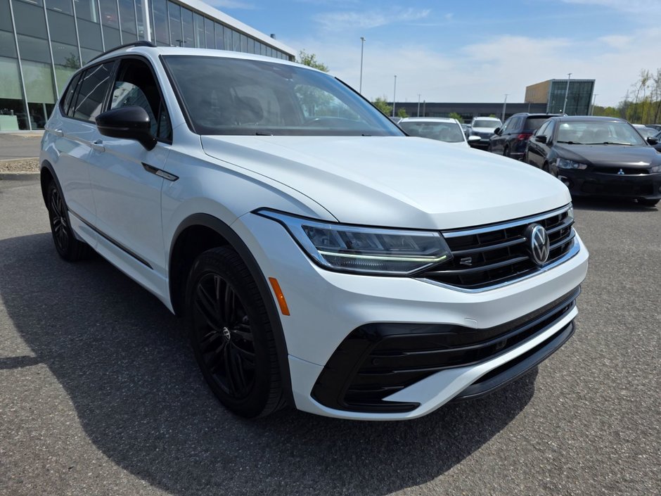 Volkswagen Tiguan Comfortline R-Line Black Edition 2022-6