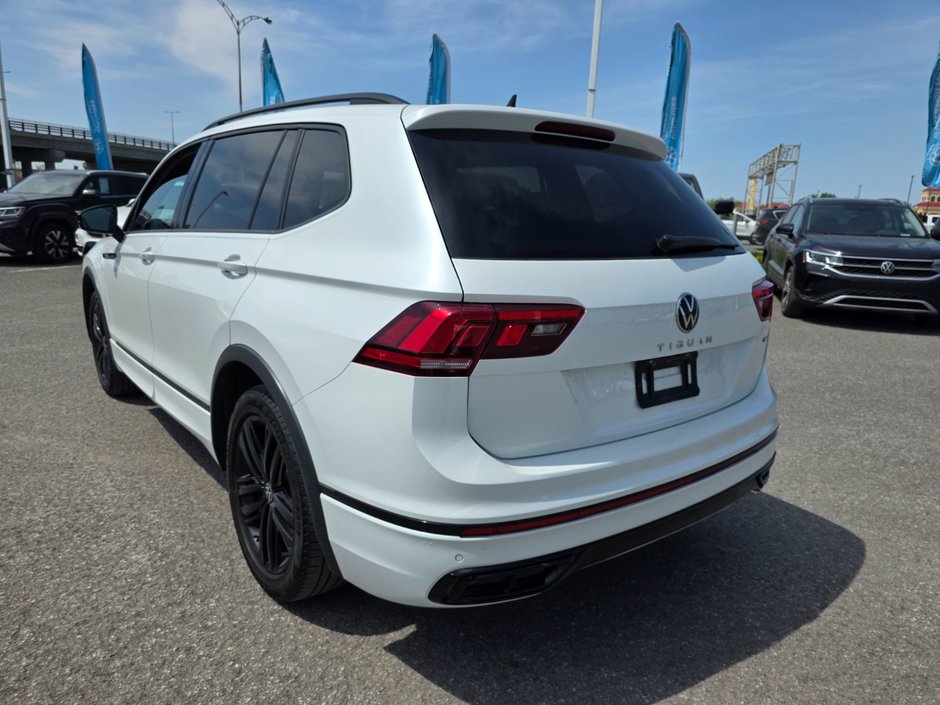 Volkswagen Tiguan Comfortline R-Line Black Edition 2022-2
