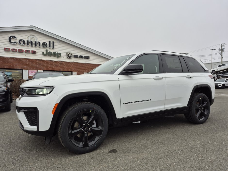 2026 Jeep Grand Cherokee ALTITUDE in Woodstock, New Brunswick