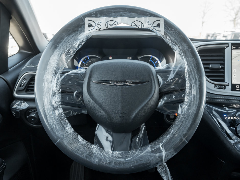 2024 Chrysler Pacifica Hybrid S APPEARANCE-8