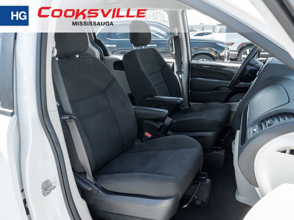 2020 Dodge Grand Caravan SE-17