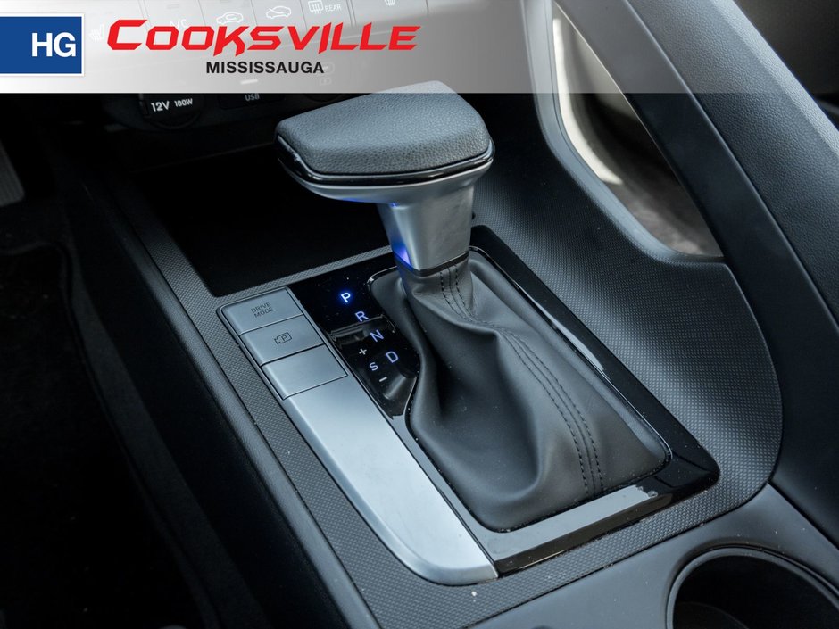 2024 Hyundai Elantra Essential-13