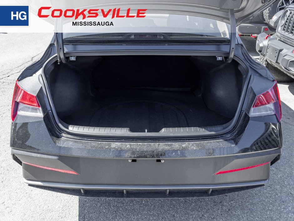 2024 Hyundai Elantra Essential-6