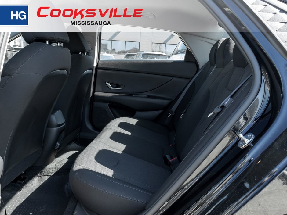 2024 Hyundai Elantra Essential-18
