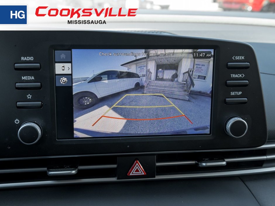2024 Hyundai Elantra Essential-10