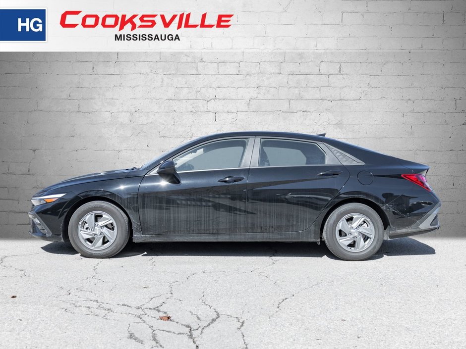 2024 Hyundai Elantra Essential-2