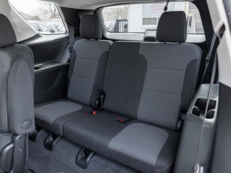 2021 Chevrolet Traverse LT Cloth-21