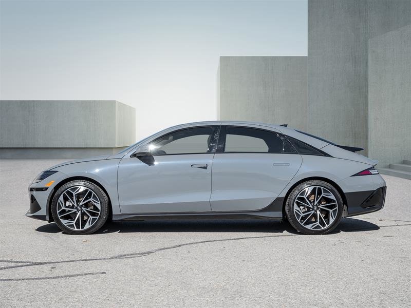 2024 Hyundai Ioniq 6 Preferred AWD Long Range with Ultimate Package-2