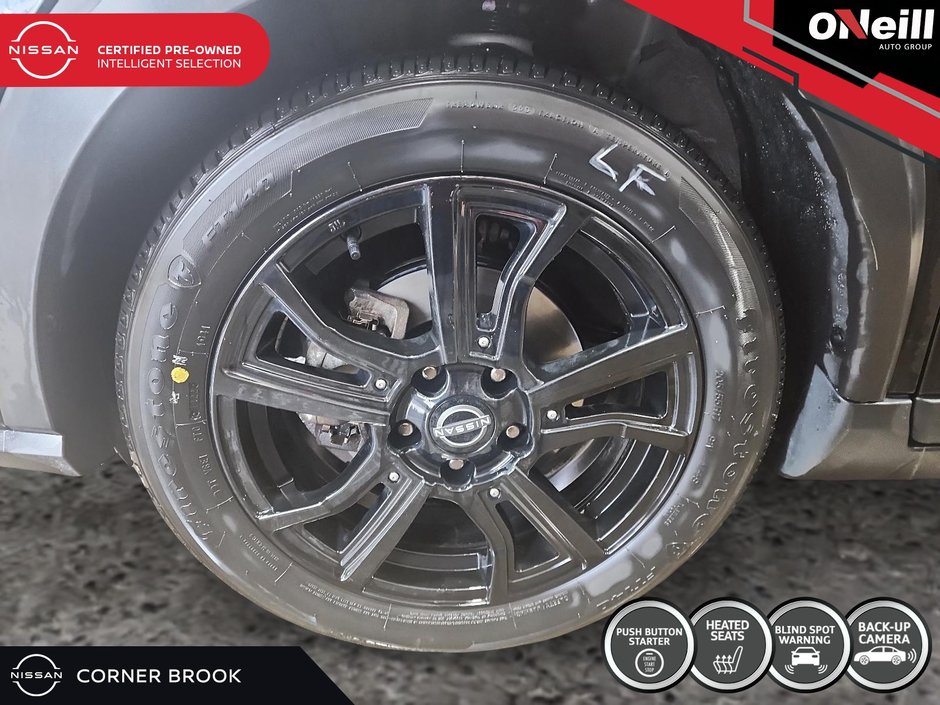 2022 Nissan Kicks SV CVT-6
