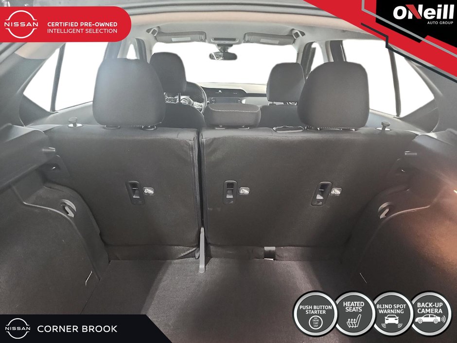 2022 Nissan Kicks SV CVT-5