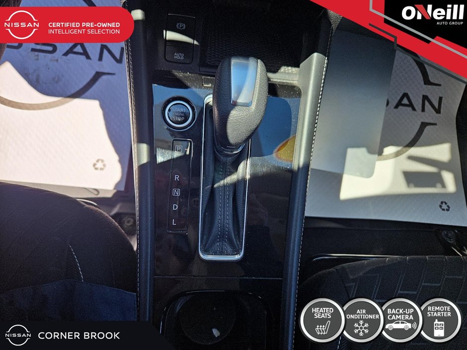 2022 Nissan Kicks SV CVT-9