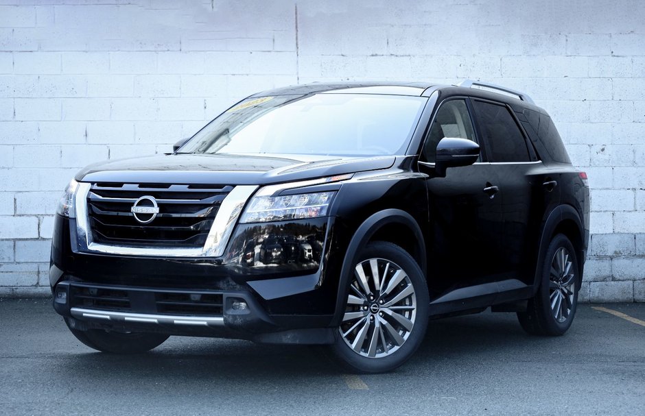 2023 Nissan Pathfinder SL-4