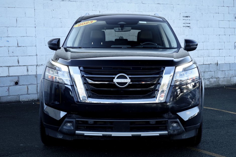 2023 Nissan Pathfinder SL-6