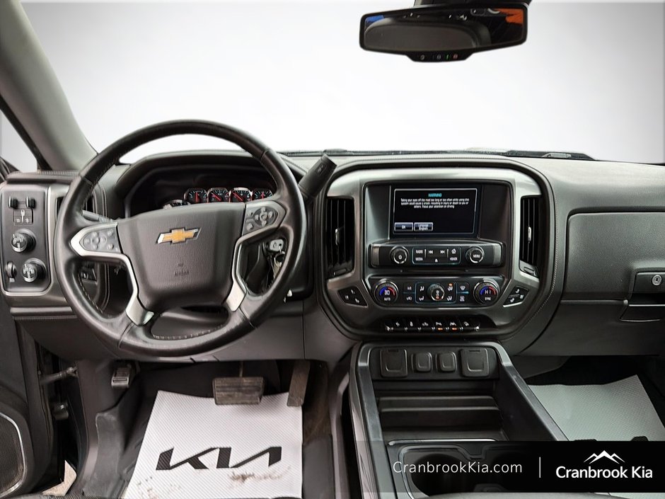 2018 Chevrolet SILVERADO 1500 LTZ-8