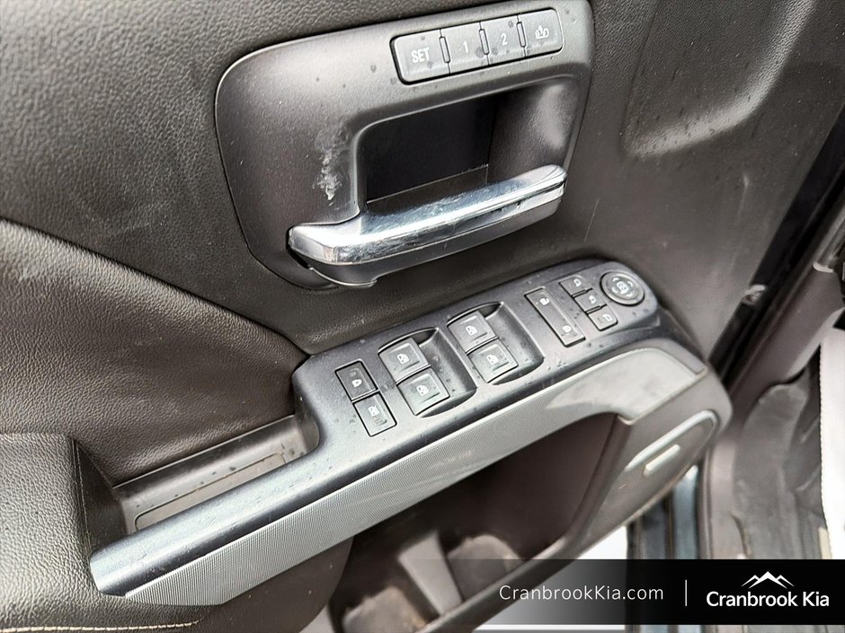 2018 Chevrolet SILVERADO 1500 LTZ-9