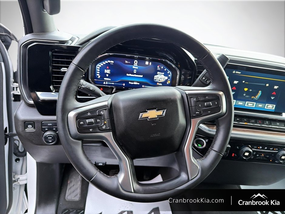 2025 Chevrolet SILVERADO 1500 LT-9