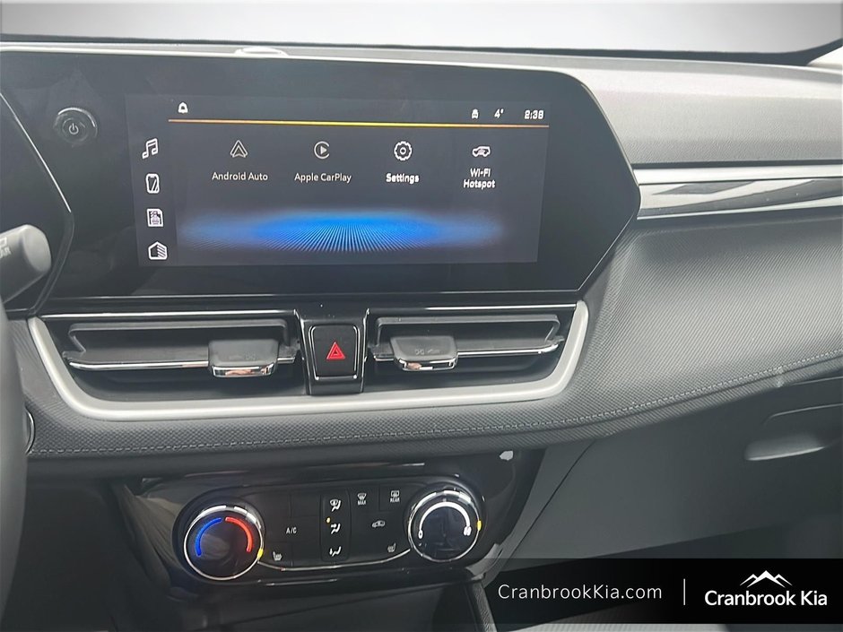 2024 Chevrolet TRAILBLAZER LT-12