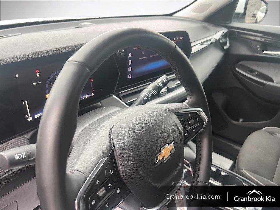 2024 Chevrolet TRAILBLAZER LT-8