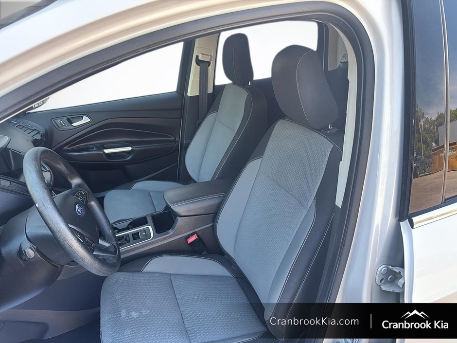2019 Ford Escape SE-8