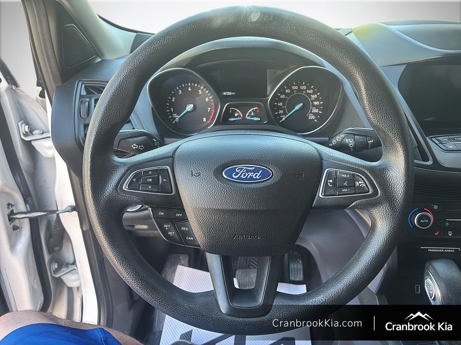 2019 Ford Escape SE-11