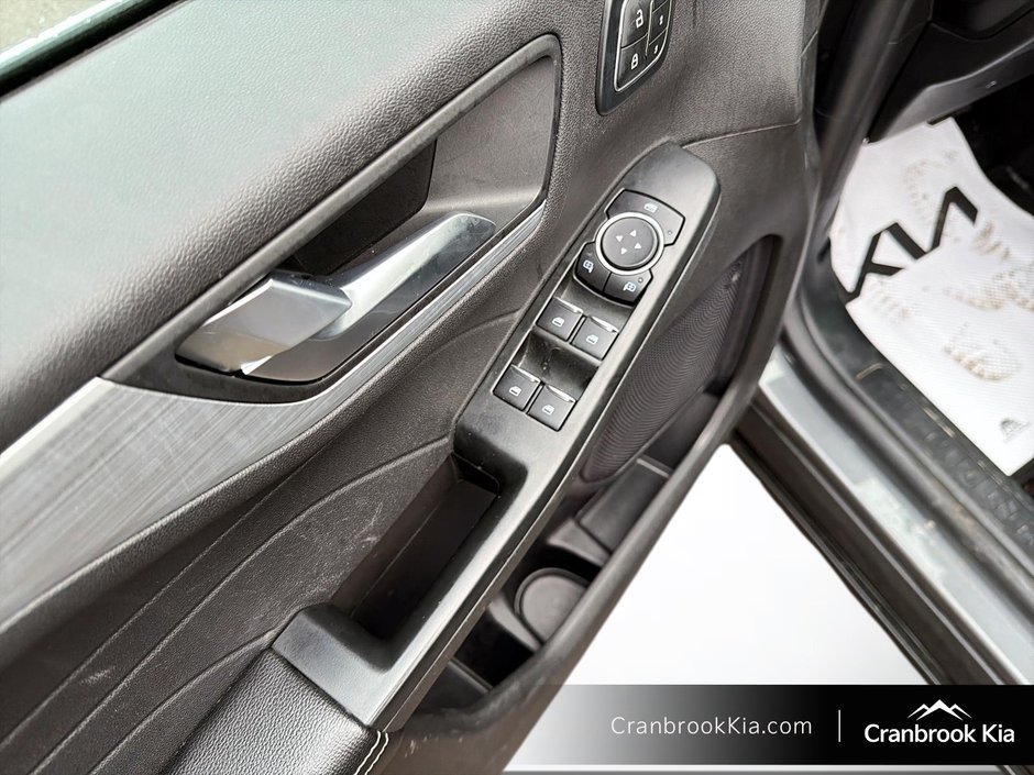 2024 Ford ESCAPE PLATINUM-10