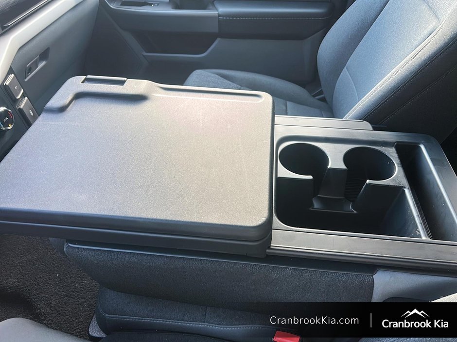 2022 Ford F-150 XLT-22