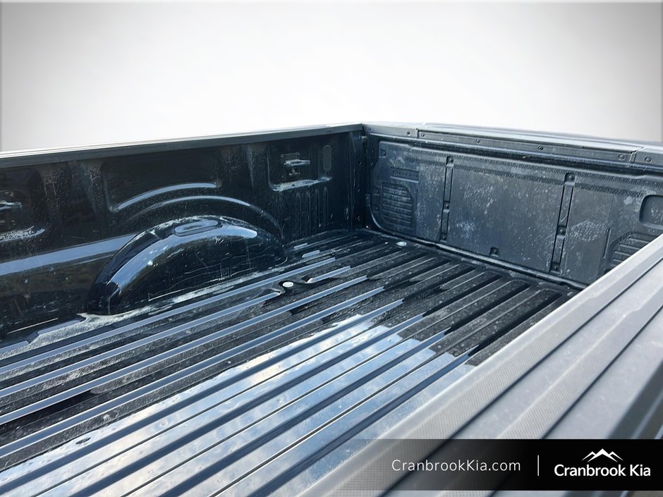 2022 Ford F-150 XLT-16