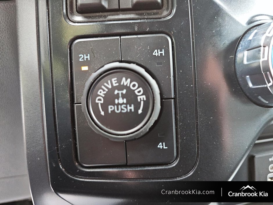 2025 Ford F-150 XLT-15