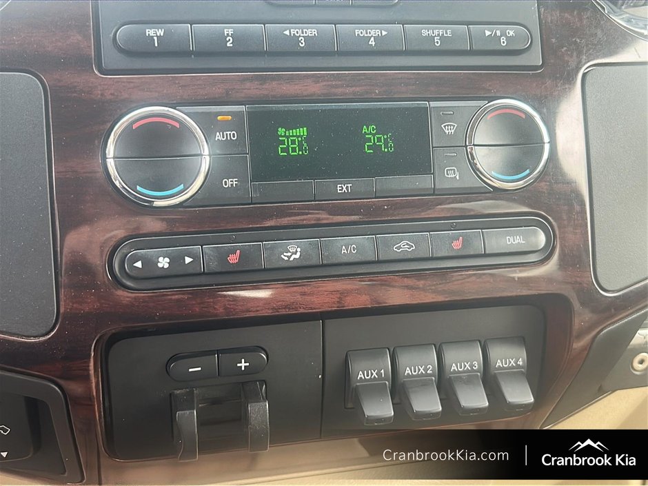 2010 Ford F350 LARIAT-18