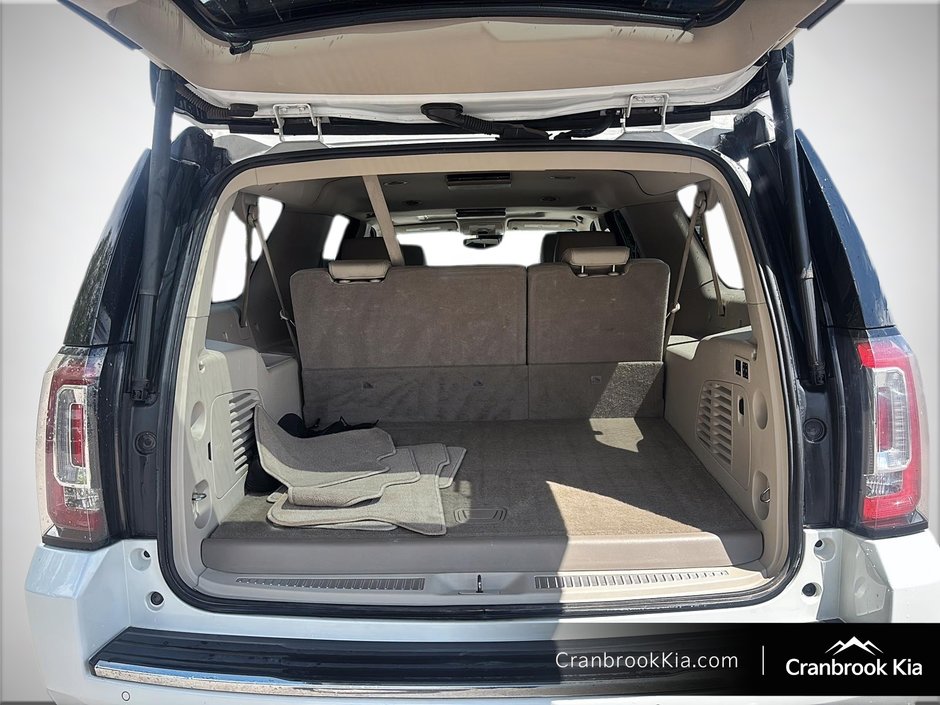 2017 GMC Yukon XL DENALI-5