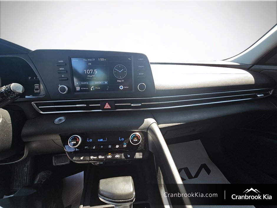 2021 Hyundai ELANTRA PREFERRED-13