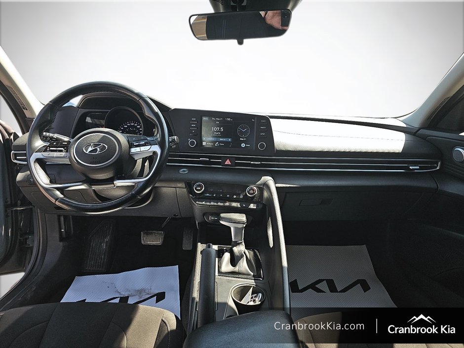 2021 Hyundai ELANTRA PREFERRED-9