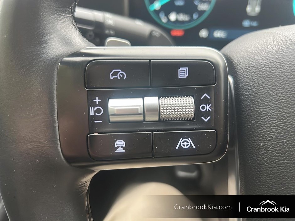 2025 Hyundai SANTA FE BASE-20