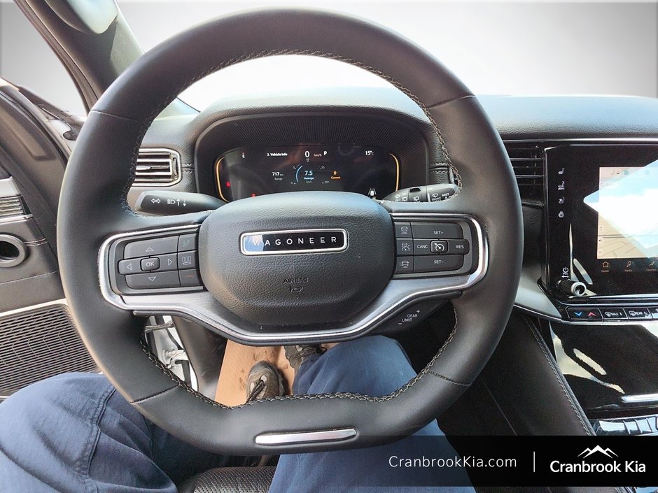2024 Jeep Wagoneer Series II-11