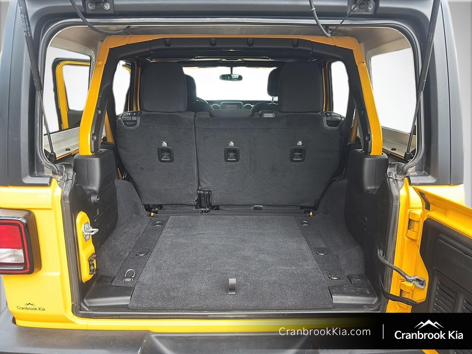 2019 Jeep Wrangler Unlimited BASE-16