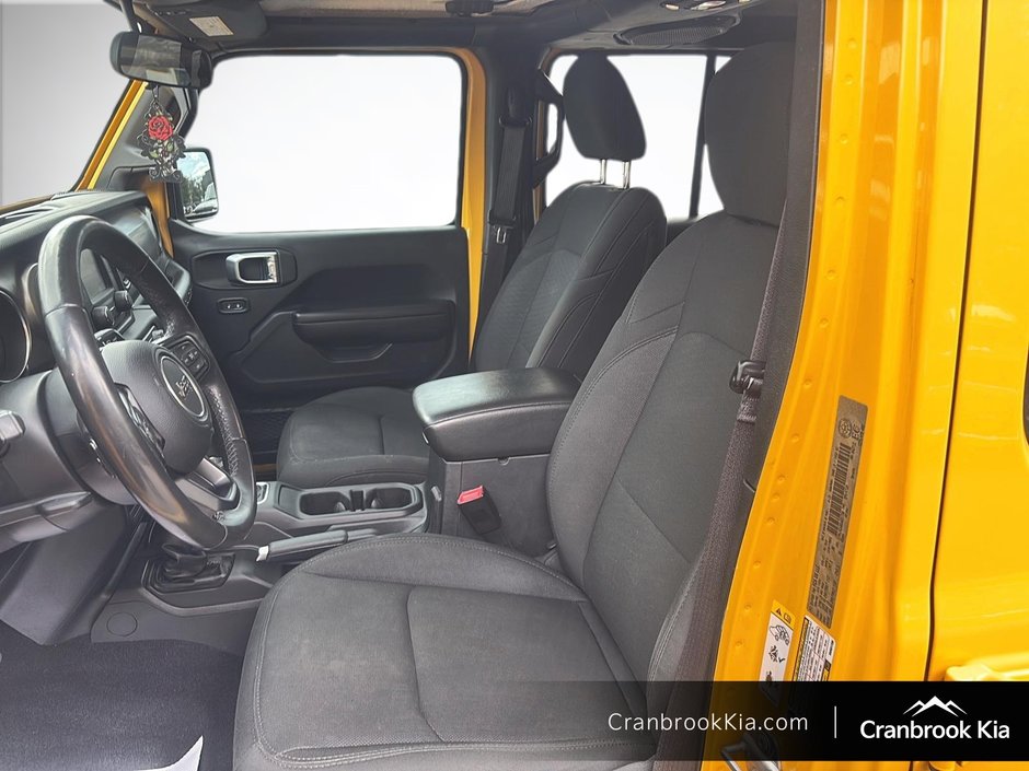 2019 Jeep Wrangler Unlimited BASE-8