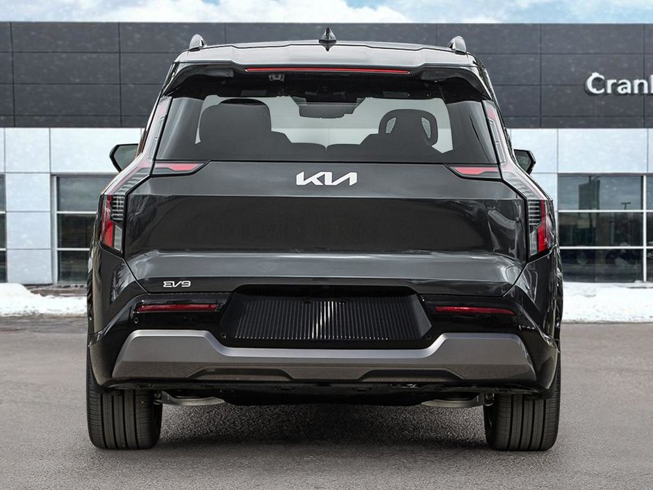 2026 Kia EV9 Land AWD w/ Plus Package-4
