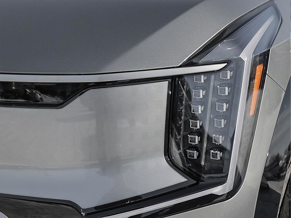 2026 Kia EV9 Land AWD w/ GT-Line-8