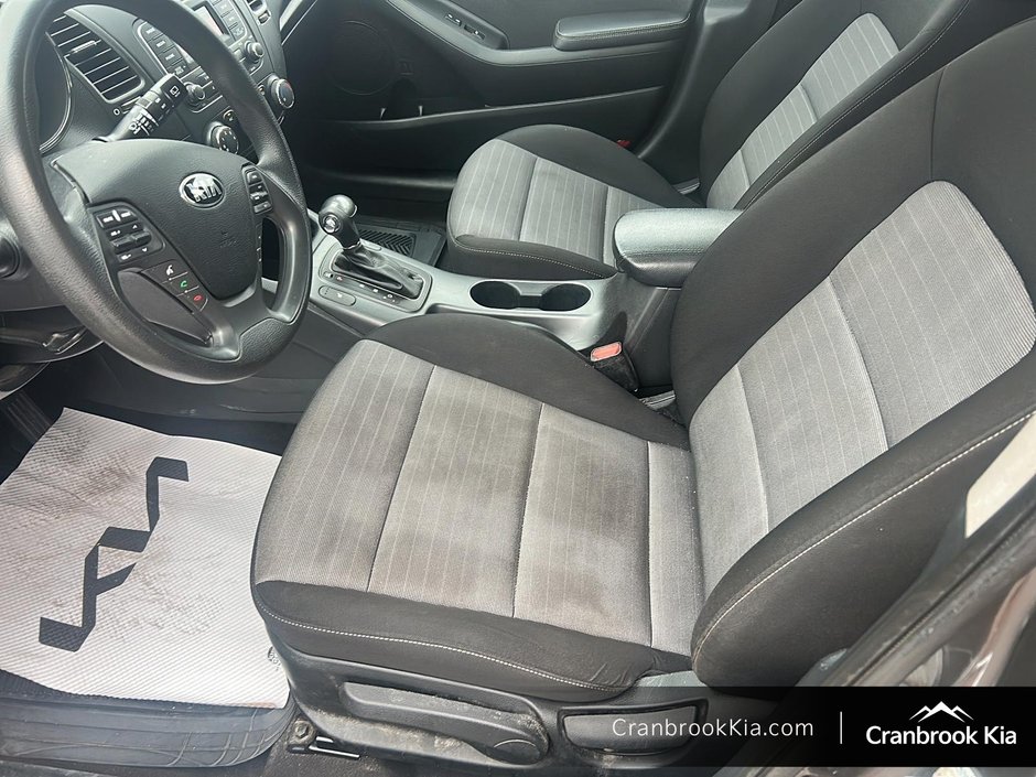 2016 Kia FORTE 5-DOOR EX-8