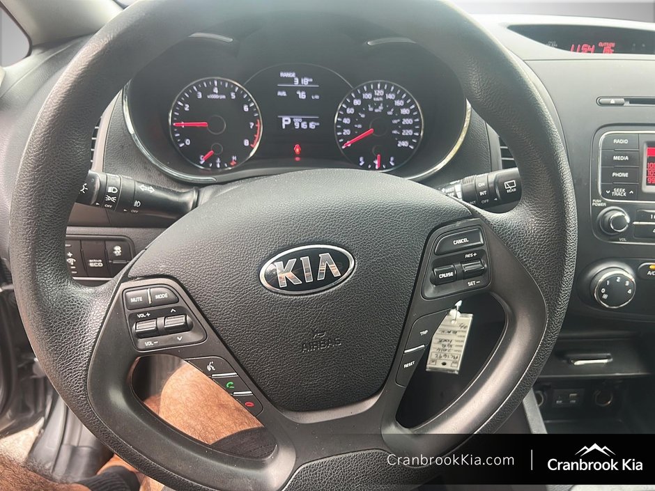 2016 Kia FORTE 5-DOOR EX-11