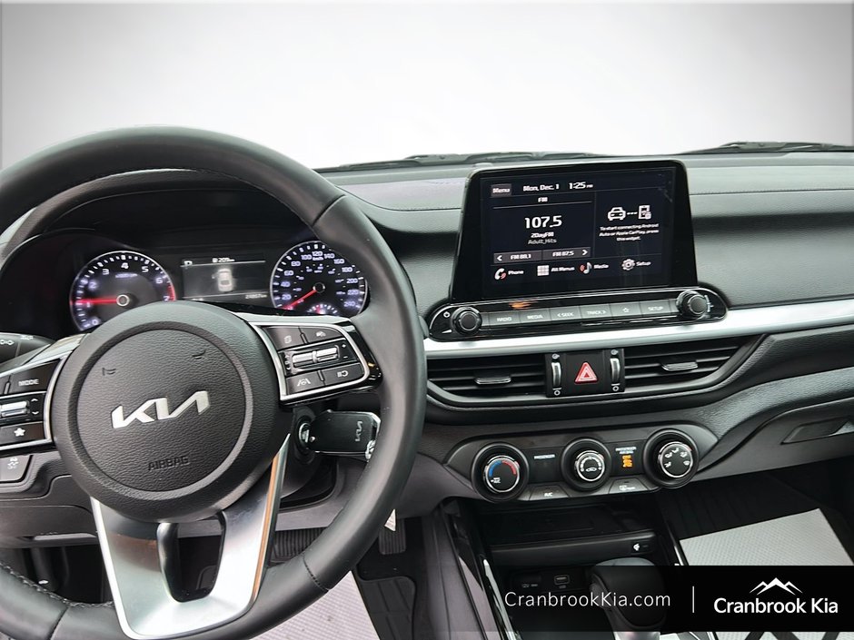 2023 Kia FORTE EX-13