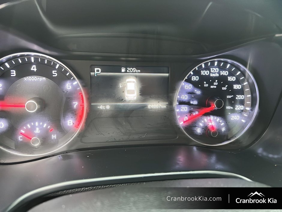 2023 Kia FORTE EX-12