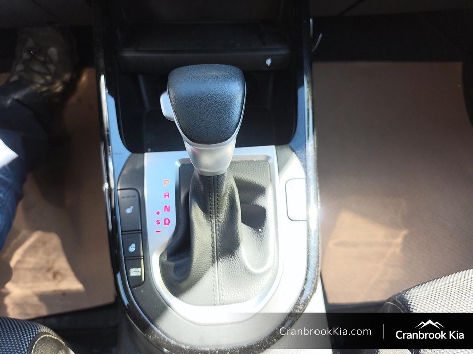 2023 Kia Forte EX-14